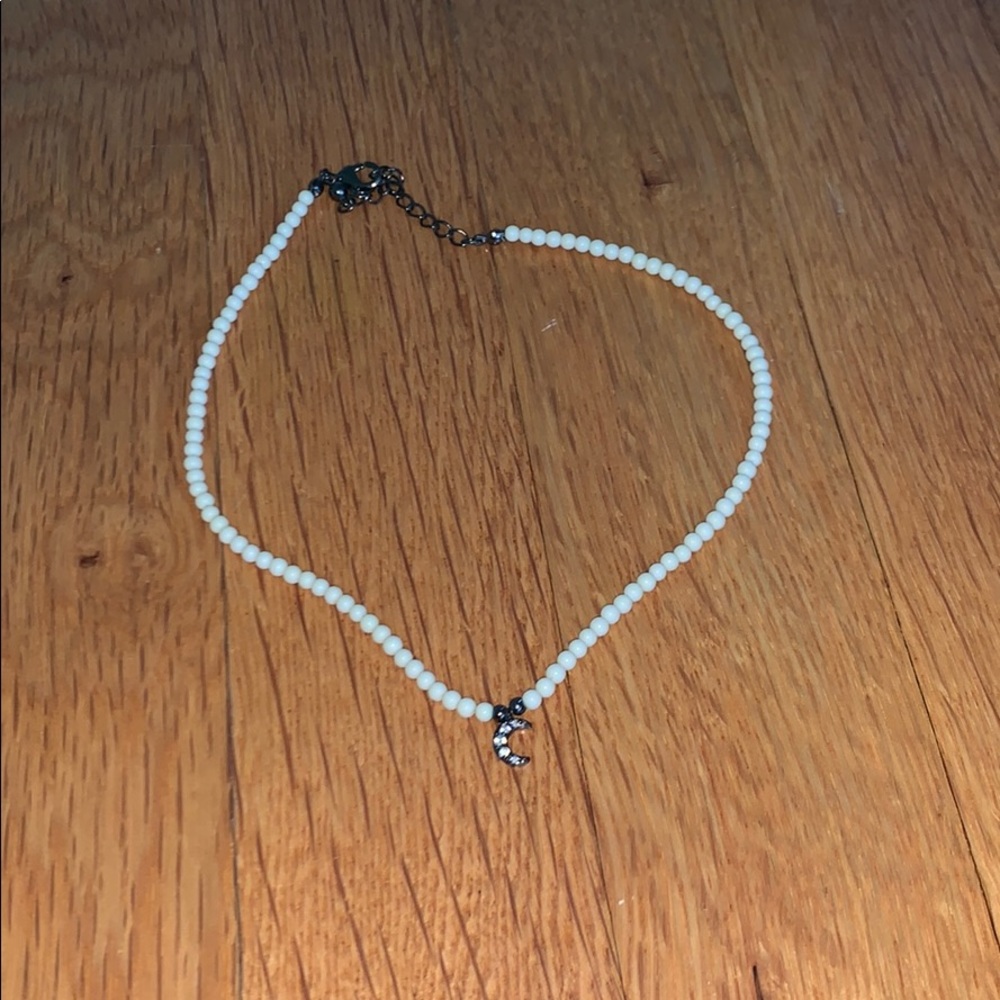moon choker